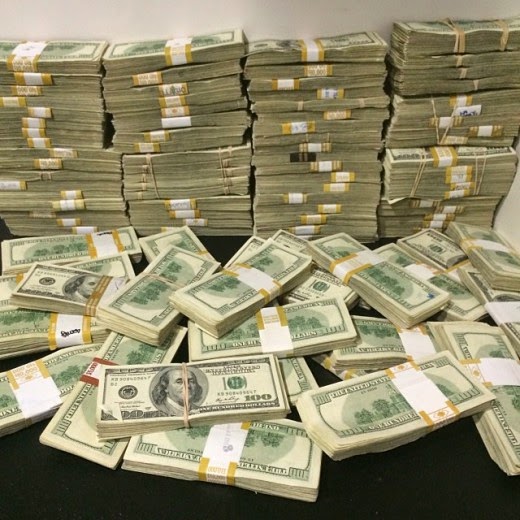 Πώς ξοδεύονται 100 εκατ. $ κέρδη από πόκερ; [NSFW] - Φωτογραφία 4
