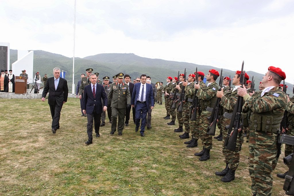 ΠΑΡΟΥΣΙΑ ΑΡΧΗΓΟΥ ΓΕΕΘΑ ΣΤΙΣ ΕΚΔΗΛΩΣΕΙΣ ΜΝΗΜΗΣ ΓΙΑ ΤΗΝ 73η ΕΠΕΤΕΙΟ ΤΗΣ ΜΑΧΗΣ ΤΩΝ ΟΧΥΡΩΝ - Φωτογραφία 5