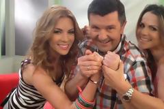 H τρελοπαρέα του Shop tv και οι selfie φωτογραφίες! [photos]