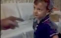 Αγοράκι 2 ετών ξέρει όλες τις πρωτεύουσες του κόσμου [video]