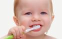 Η φροντίδα των πρώτων δοντιών του μωρού σας