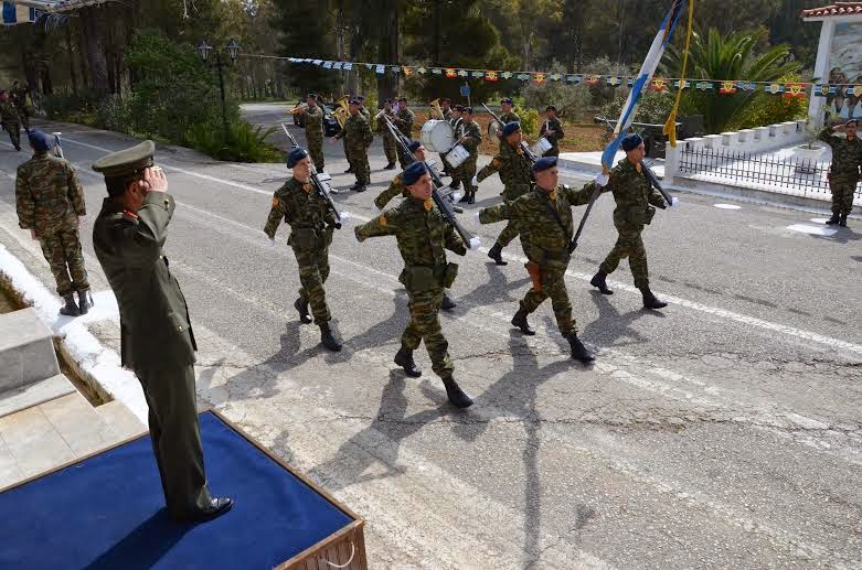 ΟΡΚΩΜΟΣΙΑ ΝΕΟΣΥΛΛΕΚΤΩΝ ΟΠΛΙΤΩΝ ΤΗΣ 2014 Β΄ΕΣΣΟ ΣΤΟ ΚΕΕΜ - Φωτογραφία 2