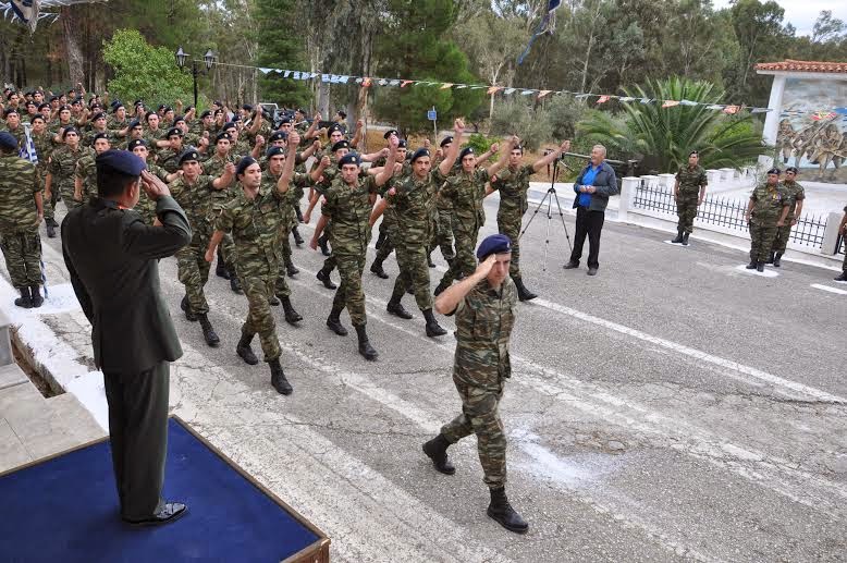 ΟΡΚΩΜΟΣΙΑ ΝΕΟΣΥΛΛΕΚΤΩΝ ΟΠΛΙΤΩΝ ΤΗΣ 2014 Β΄ΕΣΣΟ ΣΤΟ ΚΕΕΜ - Φωτογραφία 3