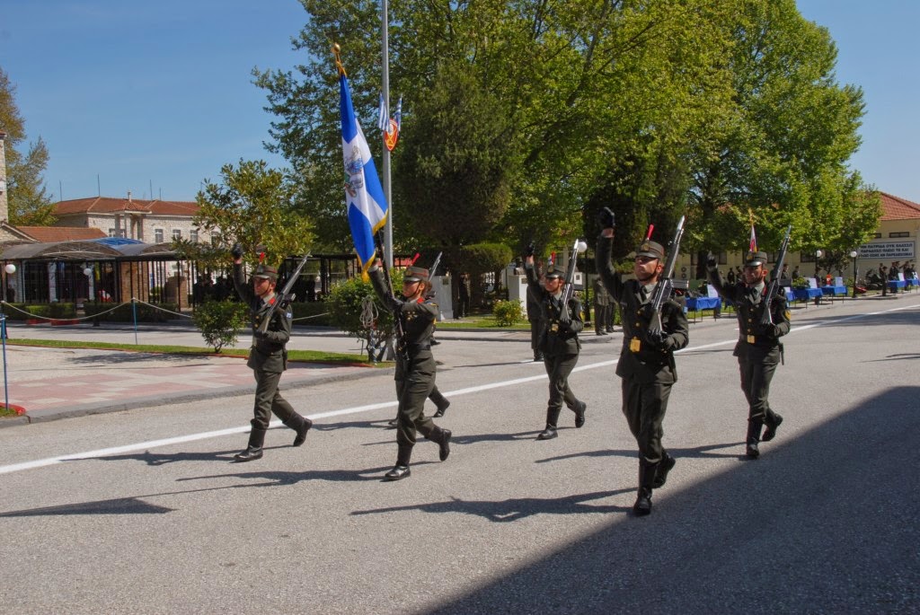 Τα Ιπτάμενα «Κομάντο» της ΣΜΥ…Πετάνε & Κρατάνε Ψηλά τη Σημαία μας! [video] - Φωτογραφία 6