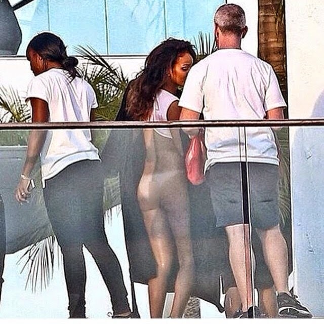 Rihanna: Ποζάρει γυμνή από την μέση και κάτω... και κόβει ανάσες! - Φωτογραφία 3