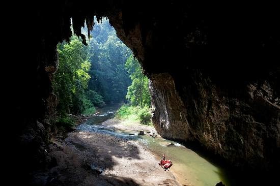 Εκπληκτική σπηλιά στην Ταϊλάνδη [photos] - Φωτογραφία 7