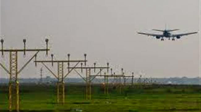 Ανεστάλησαν οι πτήσεις εσωτερικού από το αεροδρόμιο της Βεγγάζης - Φωτογραφία 1