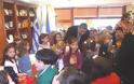 Κάλαντα του Λαζάρου και πασχαλινές ευχές στον Δήμαρχο Γ. Πατούλη, από τα παιδιά του 5ου Νηπιαγωγείου και του 8ου Δημοτικού Σχολείου Αμαρουσίου - Φωτογραφία 5