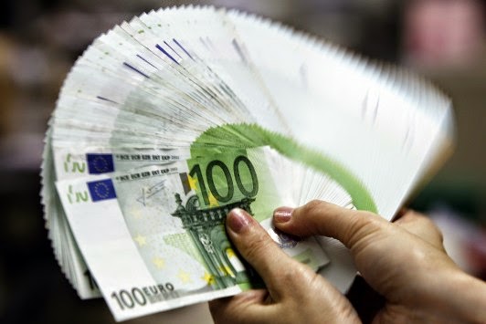 Αυτοί αγόρασαν τα ελληνικά ομόλογα – 930 εκατ. ευρώ η συμμετοχή Βρετανών επενδυτών – Οριστικά στο 4,95% το επιτόκιο – Ύμνοι από τα διεθνή ΜΜΕ - Φωτογραφία 1
