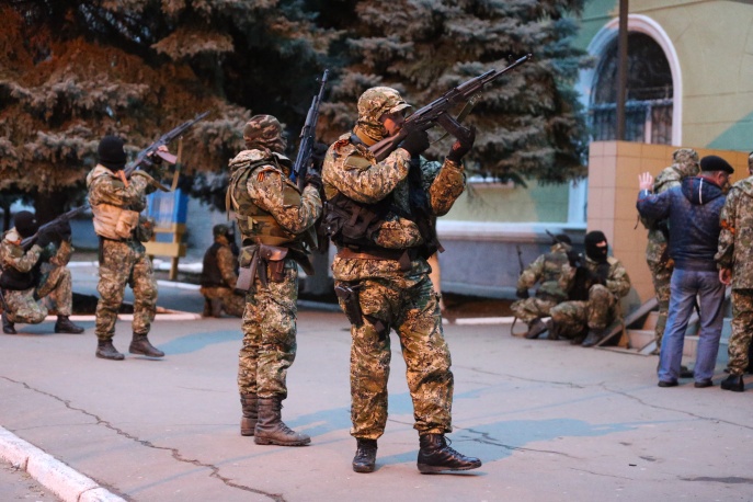 Επιχείρηση ειδικών δυνάμεων στο Σλαβιάνσκ, άνοιξαν πυρ οι φιλορώσοι - Φωτογραφία 1