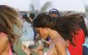 Alessandra Ambrosio: «Ξεσάλωσε» στο μουσικό φεστιβάλ Coachella - Φωτογραφία 6