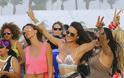 Alessandra Ambrosio: «Ξεσάλωσε» στο μουσικό φεστιβάλ Coachella - Φωτογραφία 9
