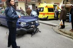 Τραυματίστηκε οδηγός μοτοσικλέτας στη διασταύρωση της Αν. Θράκης [video]