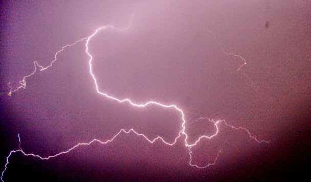 Έκτακτο δελτίο επικίνδυνων καιρικών φαινομένων - Καταιγίδες, χαλάζι και ισχυροί άνεμοι - Φωτογραφία 1