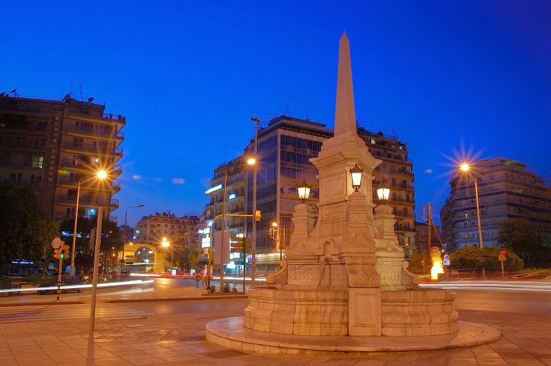 Το περίφημο σιντριβάνι της Θεσσαλονίκης - Φωτογραφία 1