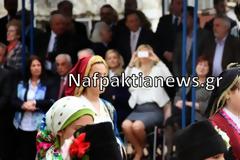 Η Ραχήλ Μακρή σε ρόλο φωτογράφου στις γιορτές εξόδου στο Μεσολόγγι