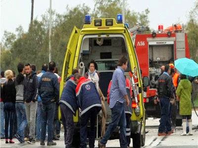 Τρεις τραυματίες σε τροχαίο στη Λάρισα - Φωτογραφία 1
