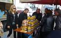Ο Δήμος Αμαρουσίου στήριξε τις πασχαλινές αγορές των καταναλωτών πραγματοποιώντας με επιτυχία την 9η εορταστική δράση για τη Διάθεση Εγχώριων Αγροτικών Προϊόντων - Φωτογραφία 4