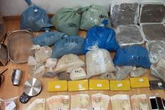 Εξαρθρώθηκε κύκλωμα που διακινούσε ναρκωτικά [Photos]