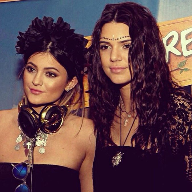 Selena Gomez-Kendall Jenner: Μαζί στο φεστιβάλ μουσικής Coachella - Φωτογραφία 7