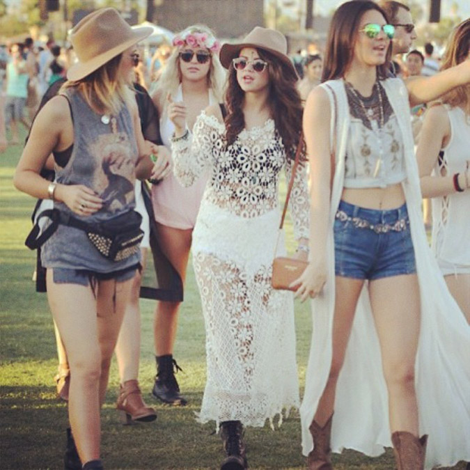 Selena Gomez-Kendall Jenner: Μαζί στο φεστιβάλ μουσικής Coachella - Φωτογραφία 8