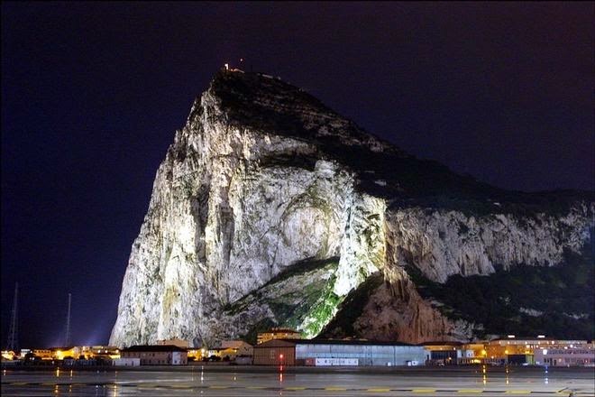 Διάσημα μέρη του κόσμου από μια άλλη οπτική... [photos] - Φωτογραφία 30