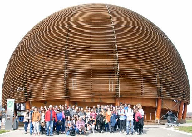 Στα έγκατα του CERN το λύκειο Πεύκων του δήμου Νεάπολης-Συκεών - Φωτογραφία 4