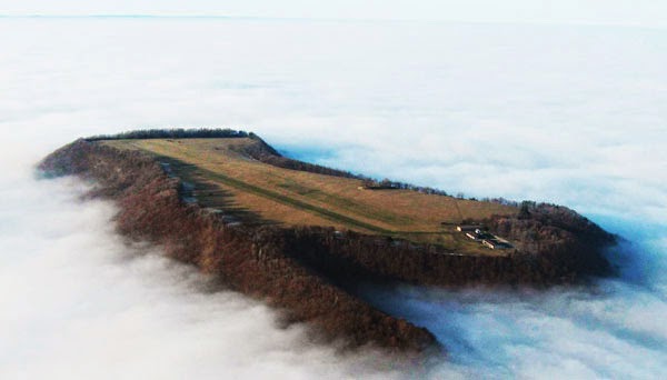 Ένα αεροδρόμιο στα σύννεφα! [photos] - Φωτογραφία 3