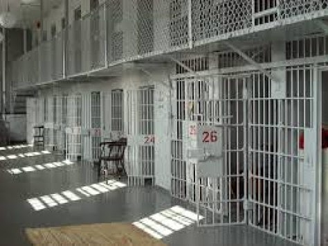 Ξεχωριστά οι ομοφυλόφιλοι στις φυλακές για την προστασία των κρατουμένων - Φωτογραφία 1