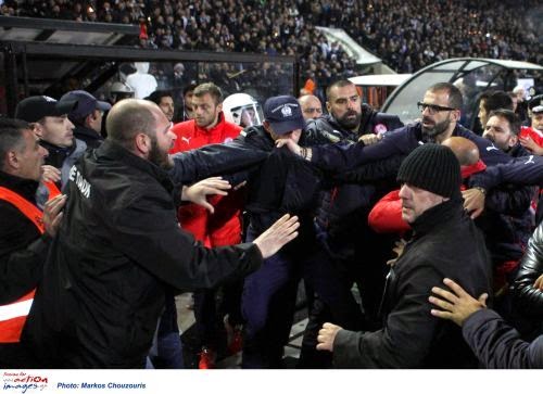 Η χθεσινοβραδινή ντροπή του ελληνικού ποδοσφαίρου σε 25 φωτογραφίες... - Φωτογραφία 2