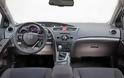 2014 Honda Civic Tourer: Πρακτικό συμπαγές με καινοτόμα συστήματα ενεργητικής ασφαλείας - Φωτογραφία 6