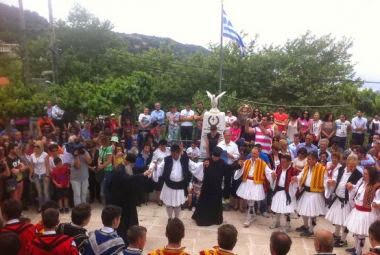Τα πασχαλινά έθιμα στην Αχαΐα - Πώς γιορτάζουμε την Ανάσταση σε Πάτρα και υπόλοιπο νομό - Φωτογραφία 5