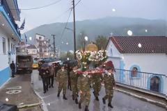 Περιφορά Επιταφίου στον Αγ. Γεώργιο ΕΧΙΝΟΥ
