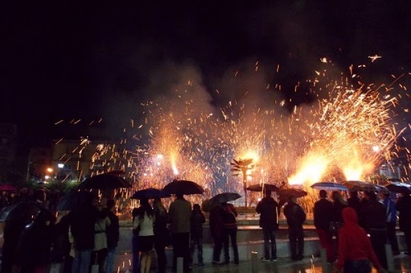 Αγρίνιο: Εντυπωσιακά και φέτος τα Χαλκούνια - Δείτε φωτο-video - Φωτογραφία 6