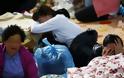 Νότια Κορέα: Ανασύρουν από καμπίνες νεκρούς που φορούσαν σωσίβια - Οργισμένοι συγγενείς συγκρούστηκαν με την αστυνομία