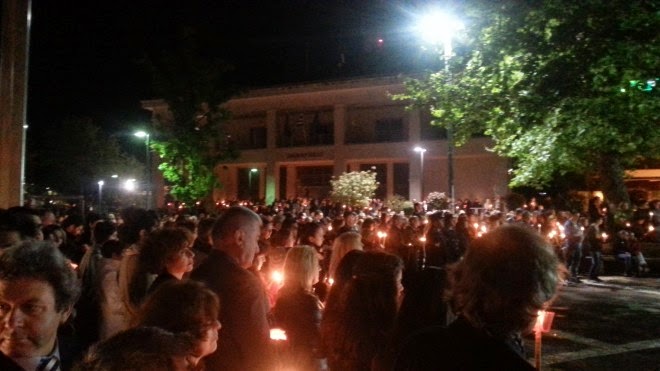 Ανάσταση στην Κεντρική Πλατεία της Ξάνθης με πολύ κόσμο! - Φωτογραφία 3