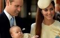 Πρόταση γάμου για τον πρίγκηπα Γεώργιο από ένα κοριτσάκι 11 μηνών! [photo]