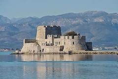 Το παραδοσιακό ψήσιμο του οβελία στο Ναύπλιο [photos]