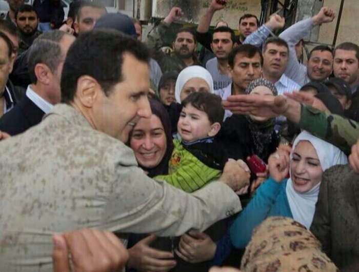 Επίσκεψη του προέδρου Άσαντ στην μαρτυρική Μααλουλα για την ανάσταση. - Φωτογραφία 3