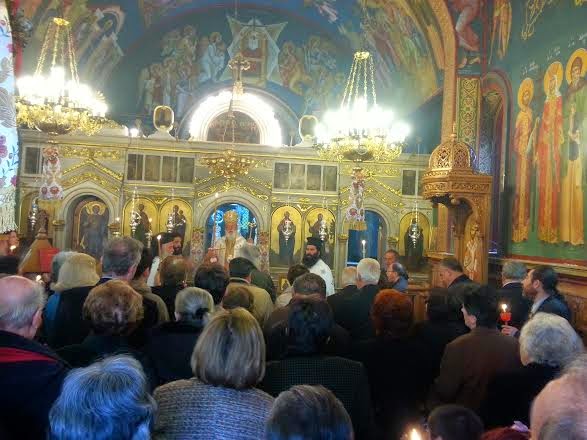 Αρχιερατική Θεία Λειτουργία τελέσθηκε την Δευτέρα του Πάσχα, 21η Απριλίου 2014, στον Πανηγυρίζοντα Ιερό Ναό του Αγίου Νεομάρτυρος Δημητρίου Τριπόλεως - Φωτογραφία 6