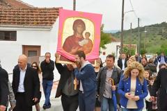 Η περιφορά της εικόνας της Παναγίας σε Οιχαλία-Κρήνη και Αχλαδοχώρι Τρικάλων