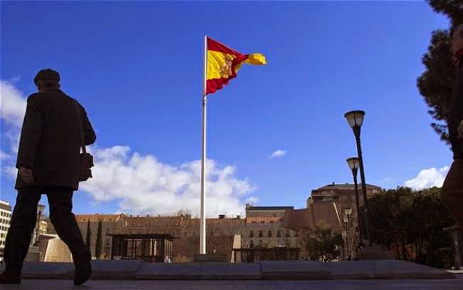 Ισπανία: Μειώθηκε κατά 0,9% ο πληθυσμός της χώρας λόγω... κρίσης! - Φωτογραφία 1