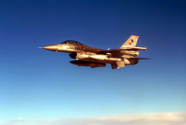 Ανατροφοδότηση εθνικισμού και πολεμικής έντασης στο Αιγαίο με αφορμή καταρριφθέν τουρκικό F-16 που έπεσε το 1996! - Φωτογραφία 1