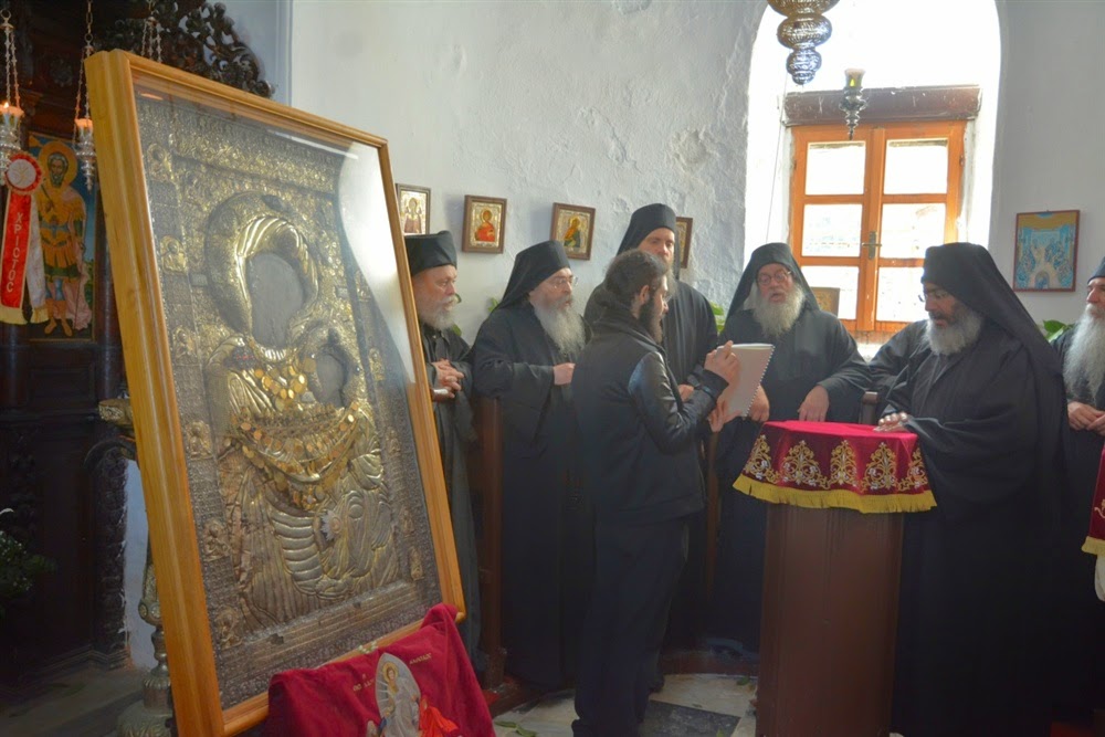 4661 - Η Λιτάνευση της Ιεράς Εικόνας της Παναγίας Πορταΐτισσας στην Ι. Μ. Ιβήρων Αγίου Όρους - Φωτογραφία 9