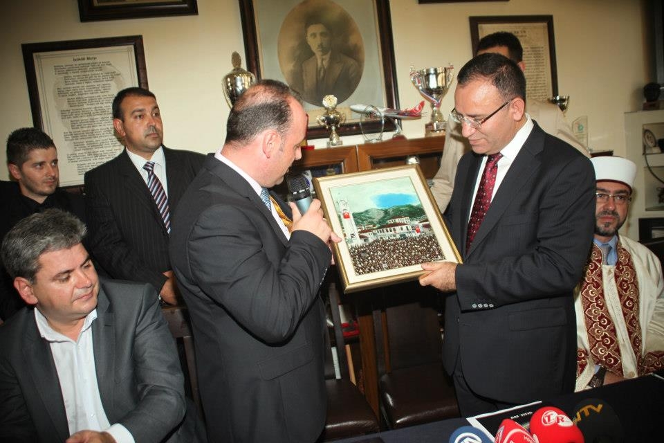 Το φωτογραφικό άλμπουμ των τούρκων βουλευτών της Θράκης που όλοι τώρα...ανακαλύπτουν - Φωτογραφία 7