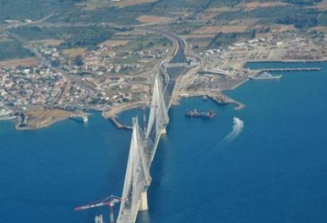 H γέφυρα που άλλαξε την εικόνα της Ελλάδας - Φωτογραφία 1