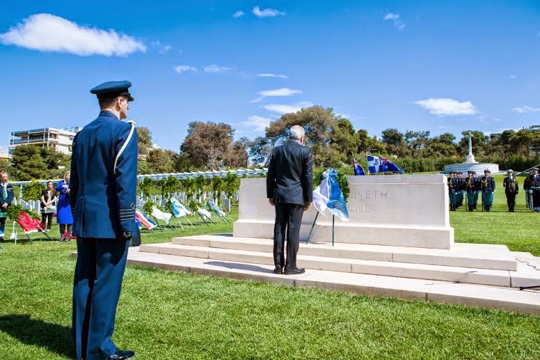 Παρουσία ΥΕΘΑ Δημήτρη Αβραμόπουλου στην ετήσια επιμνημόσυνη δέηση για την ημέρα ANZAC - Φωτογραφία 3