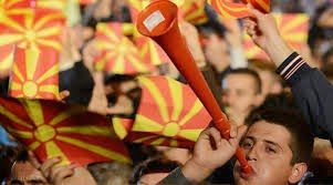 «Διπλές» εκλογές την Κυριακή στην ΠΓΔΜ - Φωτογραφία 1