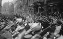 1929: Η Γερμανία παραδίνεται στη φτώχεια και στον Χίτλερ!