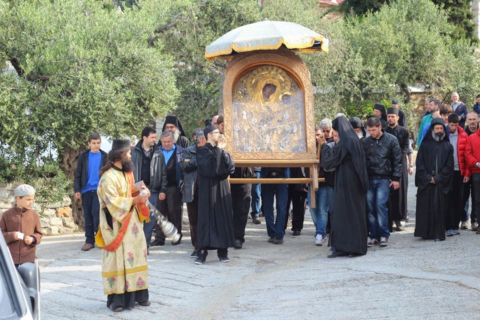 4675 - Φωτογραφίες από το Πάσχα στο Δοχειάρι. H Λιτάνευση της Ιεράς Εικόνας της Παναγίας της Γοργοϋπηκόου - Φωτογραφία 7